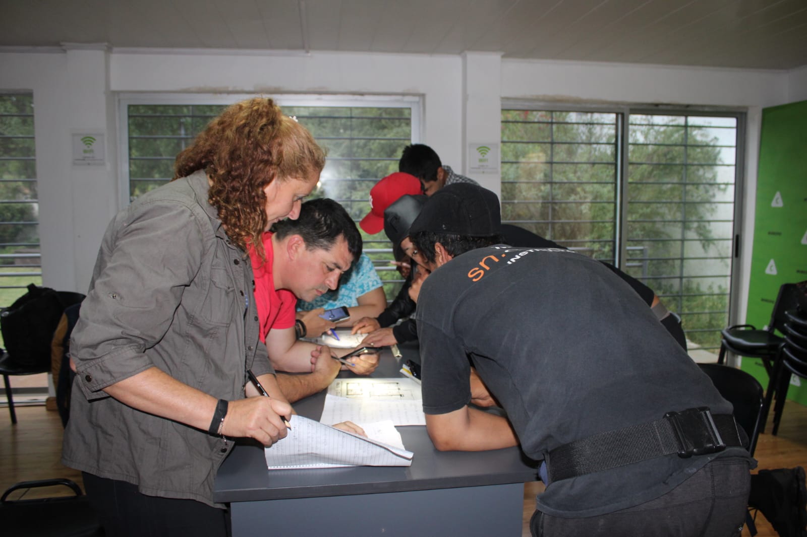 Talleres dentro del c 10